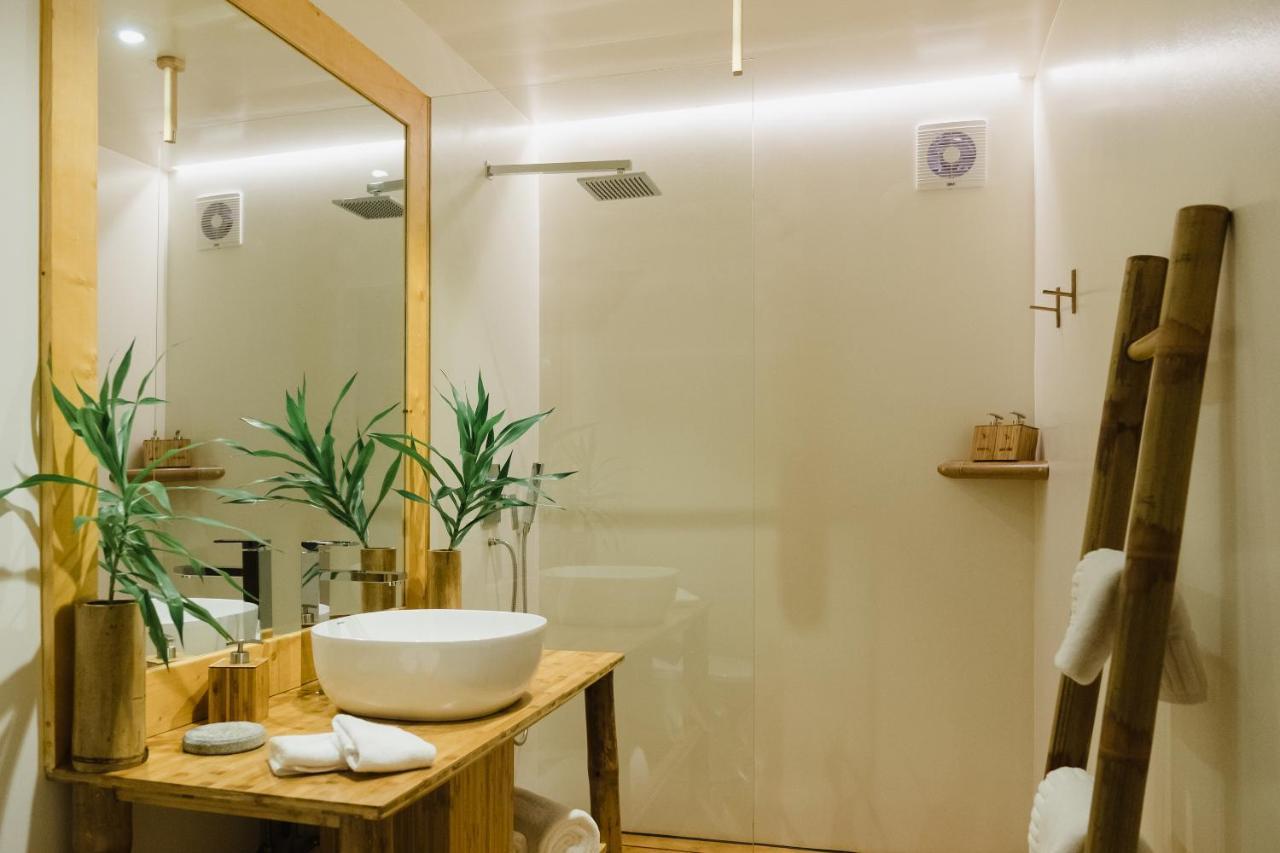 Ecoboo Maldives 호텔 Thinadhoo  외부 사진