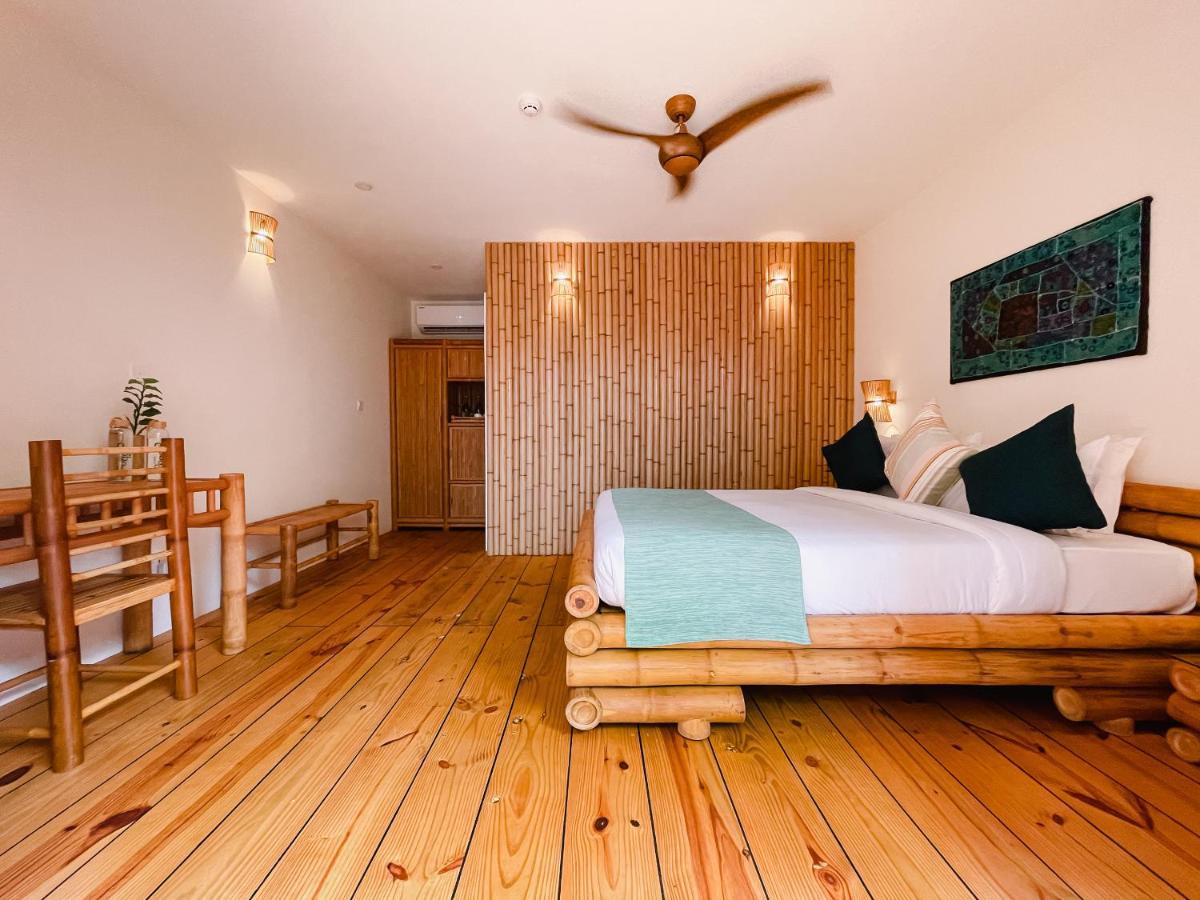 Ecoboo Maldives 호텔 Thinadhoo  외부 사진