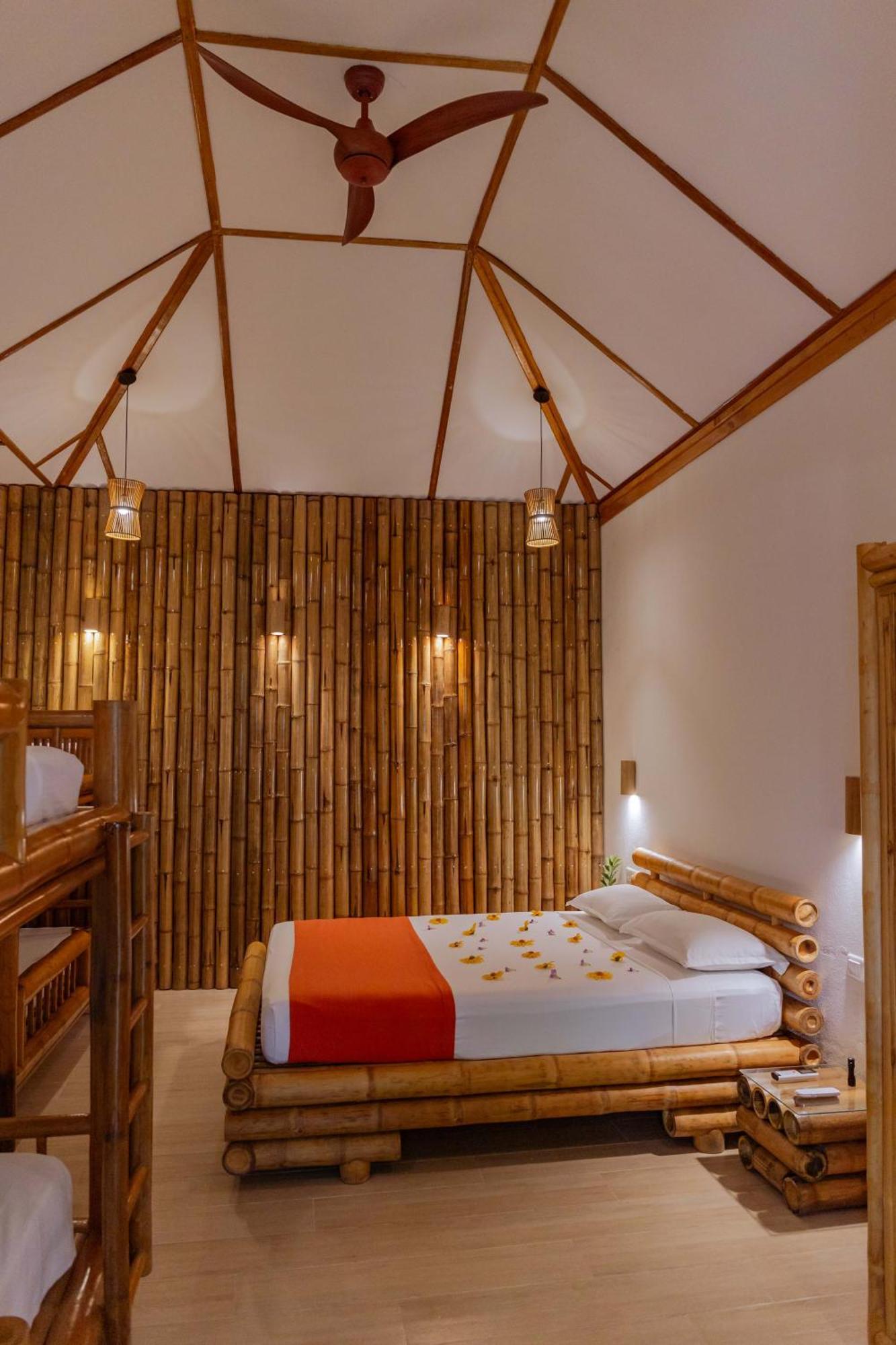 Ecoboo Maldives 호텔 Thinadhoo  외부 사진
