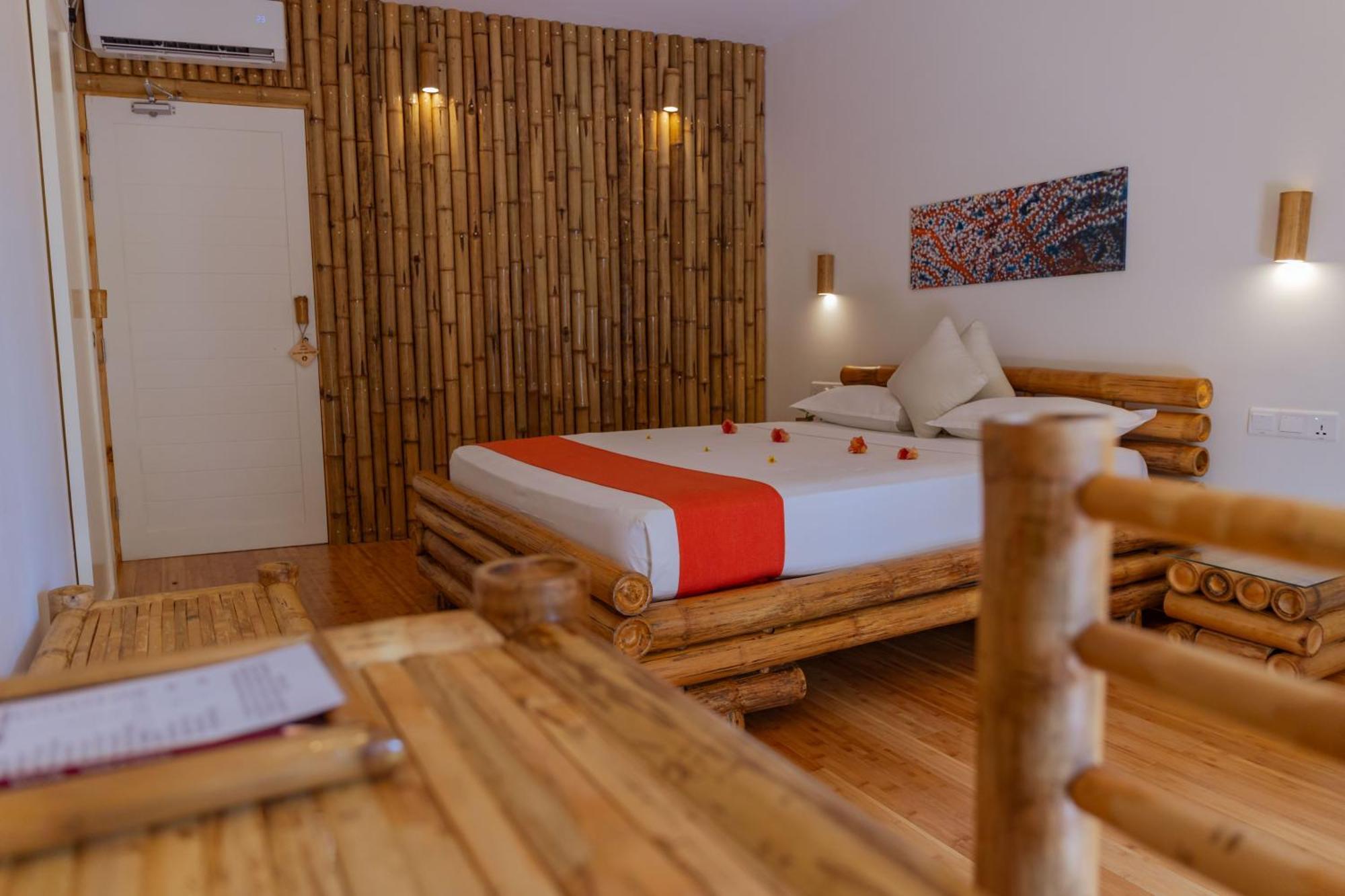 Ecoboo Maldives 호텔 Thinadhoo  외부 사진